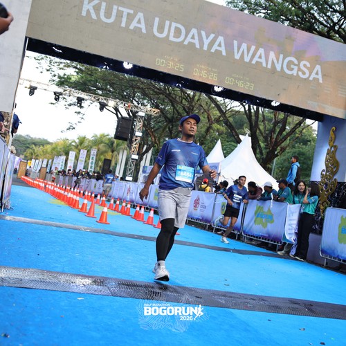 Race photo from BOGORUN 2026