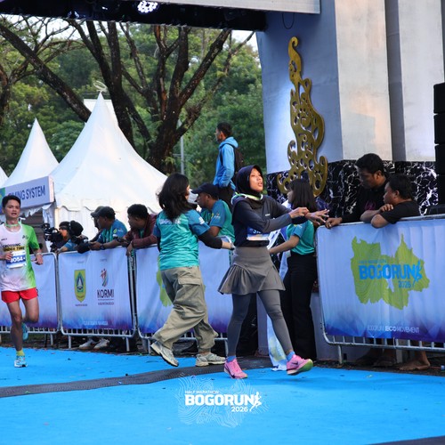 Race photo from BOGORUN 2026