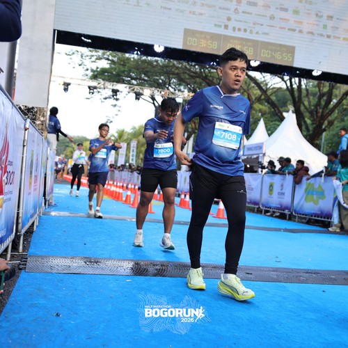 Race photo from BOGORUN 2026