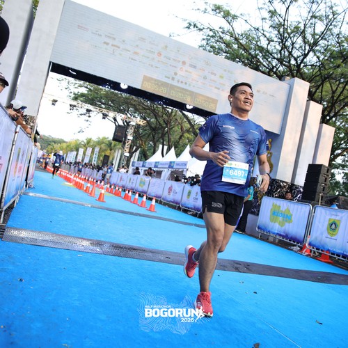 Race photo from BOGORUN 2026