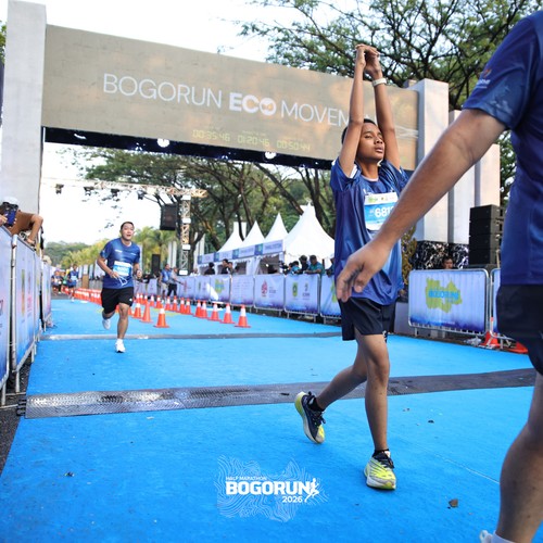 Race photo from BOGORUN 2026