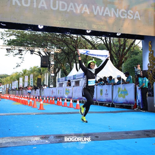Race photo from BOGORUN 2026