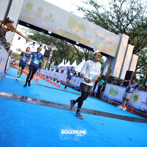 Race photo from BOGORUN 2026