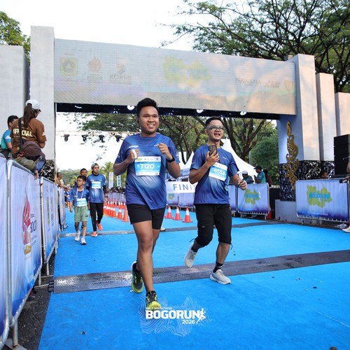 Race photo from BOGORUN 2026