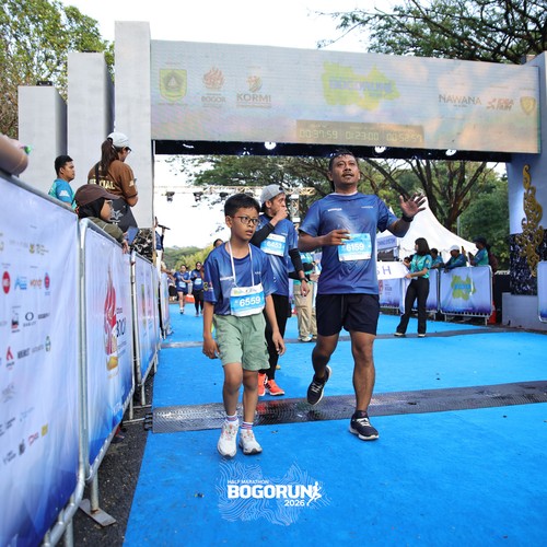 Race photo from BOGORUN 2026