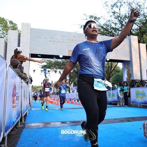 Race photo from BOGORUN 2026