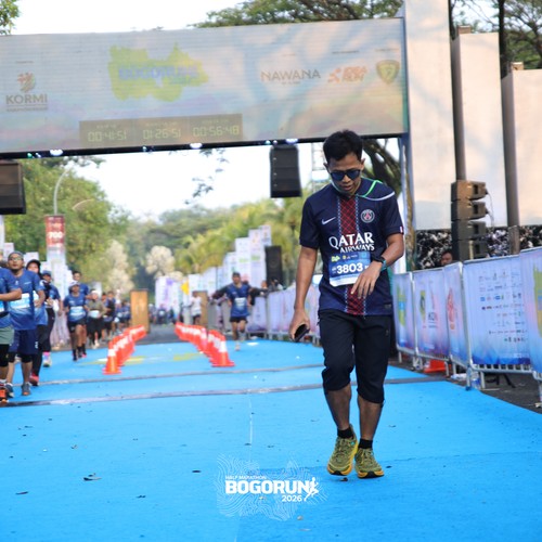 Race photo from BOGORUN 2026