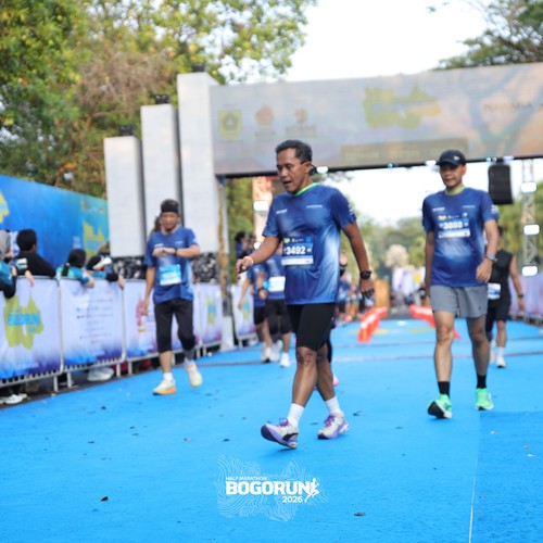 Race photo from BOGORUN 2026