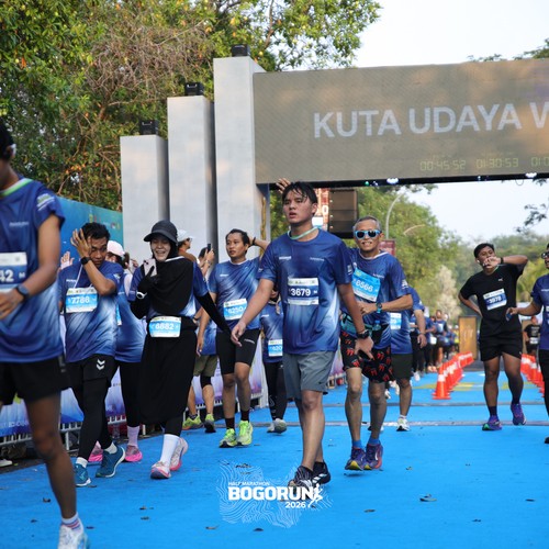 Race photo from BOGORUN 2026
