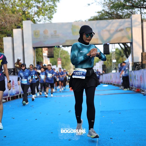 Race photo from BOGORUN 2026