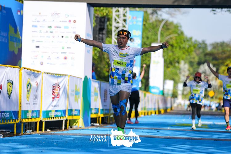 Race photo from Taman Budaya x BOGORUN 2025
