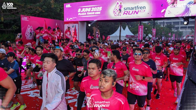Race photo from Smartfren Run 2025 