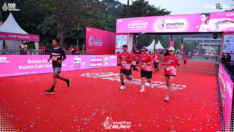 Race photo from Smartfren Run 2025 