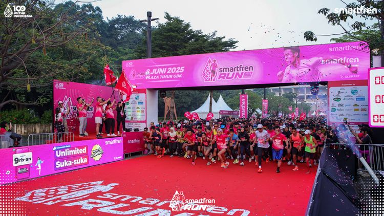 Race photo from Smartfren Run 2025 