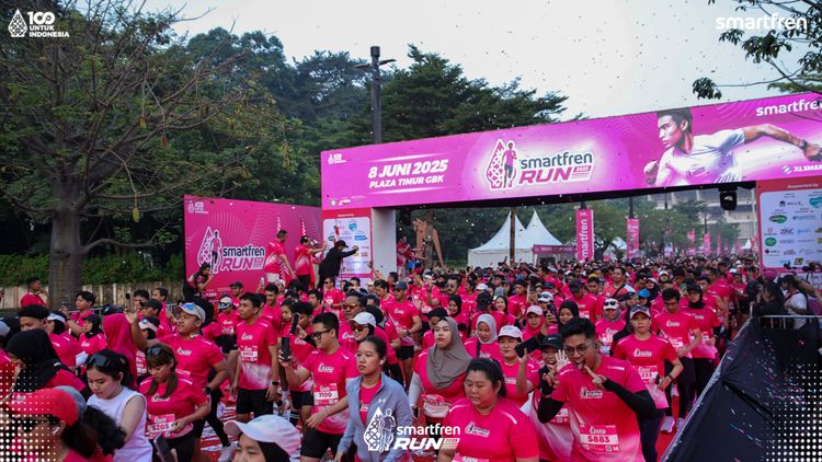 Race photo from Smartfren Run 2025 