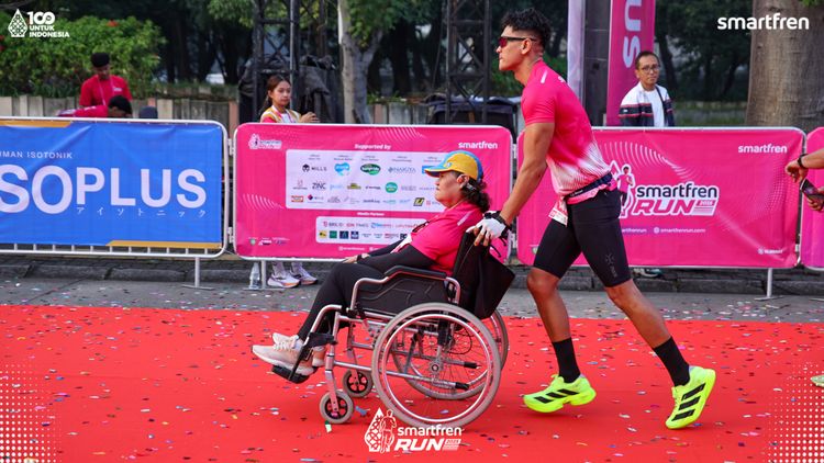 Race photo from Smartfren Run 2025 
