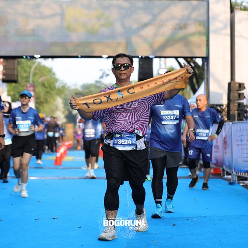 Race photo from BOGORUN 2026