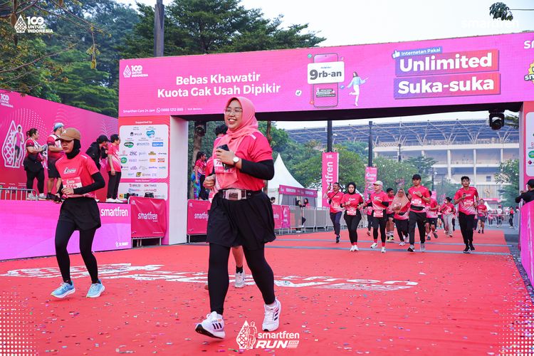 Race photo from Smartfren Run 2025 