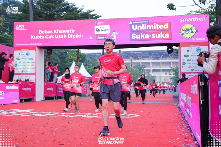 Race photo from Smartfren Run 2025 