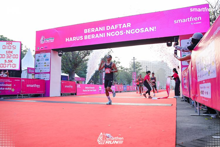 Race photo from Smartfren Run 2025 