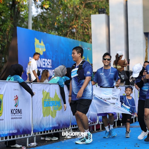 Race photo from BOGORUN 2026