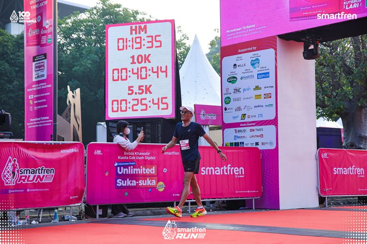 Race photo from Smartfren Run 2025 