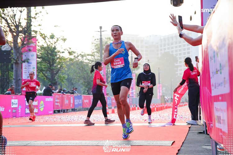 Race photo from Smartfren Run 2025 