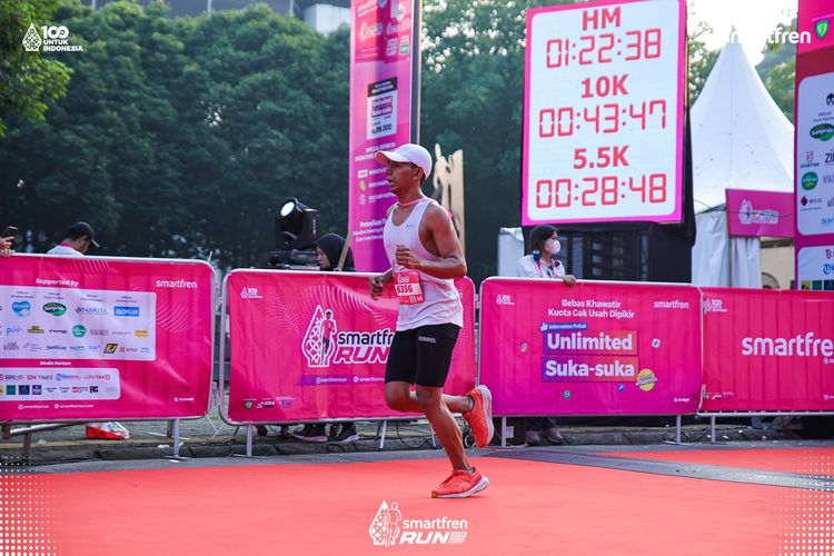 Race photo from Smartfren Run 2025 
