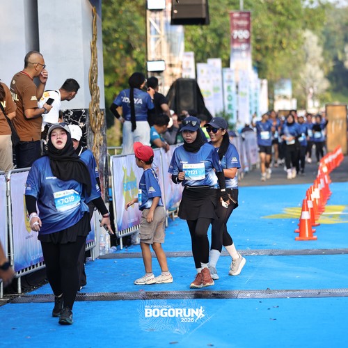 Race photo from BOGORUN 2026