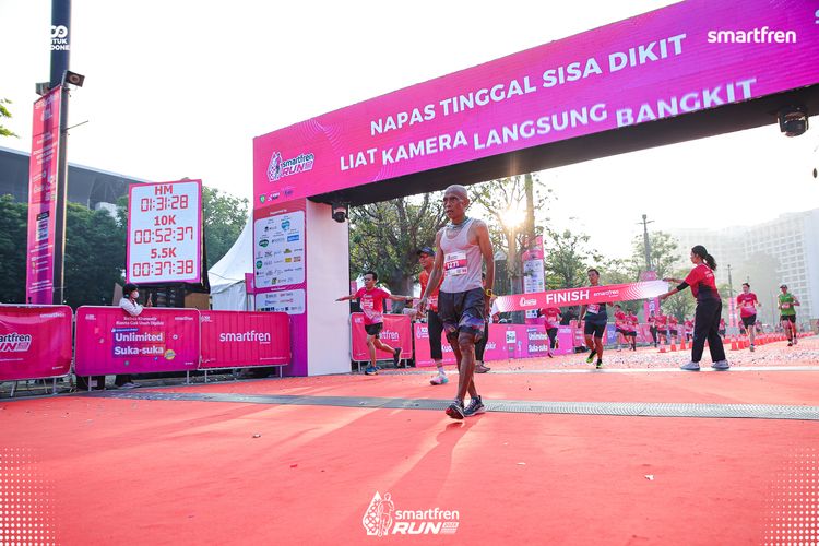 Race photo from Smartfren Run 2025 