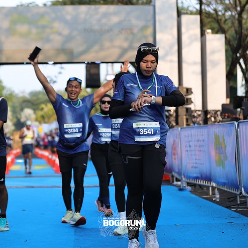 Race photo from BOGORUN 2026