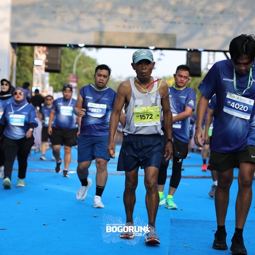 Race photo from BOGORUN 2026