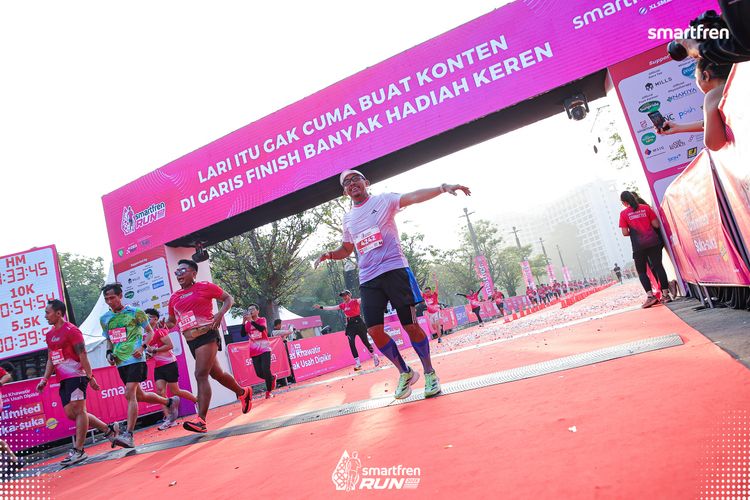 Race photo from Smartfren Run 2025 