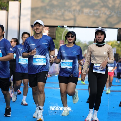 Race photo from BOGORUN 2026