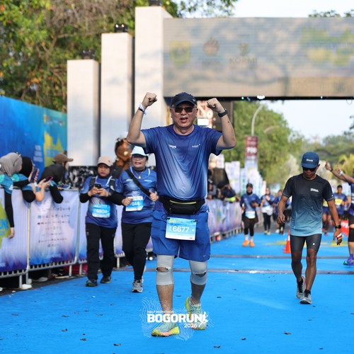 Race photo from BOGORUN 2026