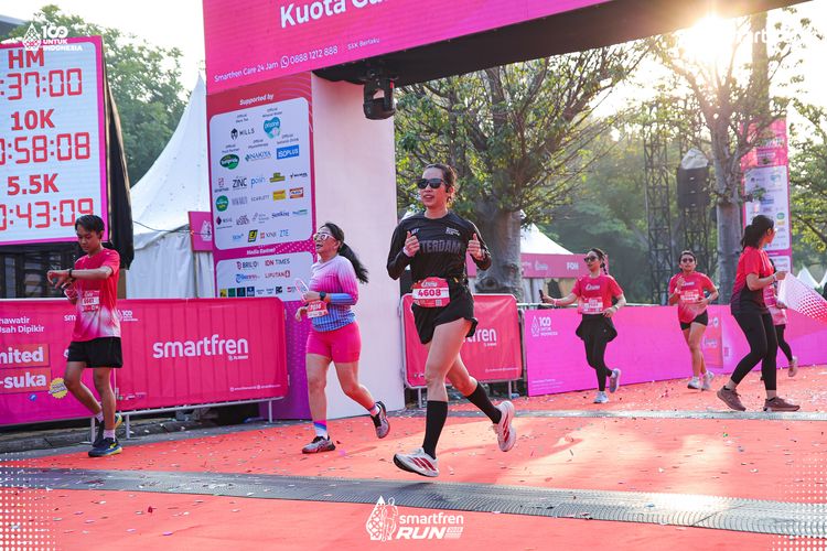 Race photo from Smartfren Run 2025 