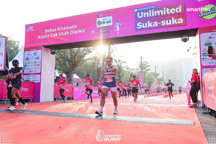 Race photo from Smartfren Run 2025 