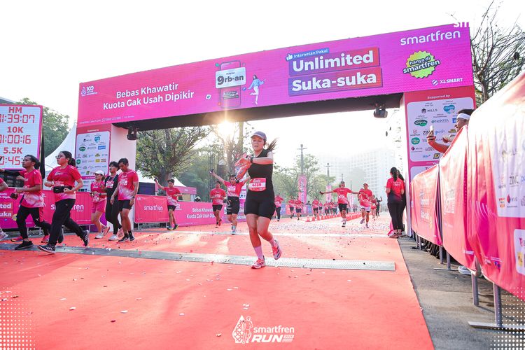 Race photo from Smartfren Run 2025 