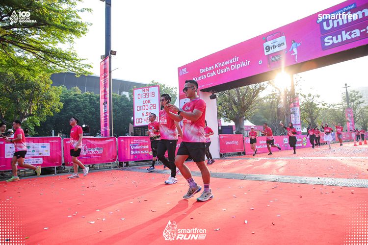 Race photo from Smartfren Run 2025 