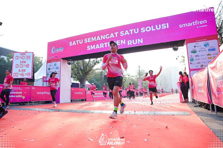 Race photo from Smartfren Run 2025 