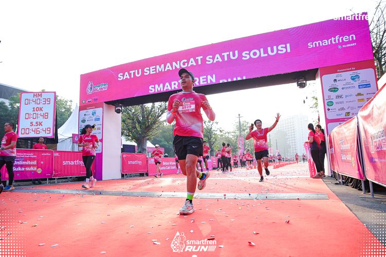 Race photo from Smartfren Run 2025 