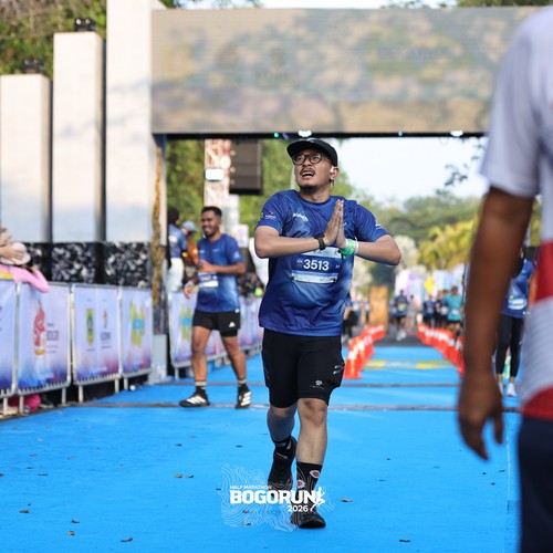 Race photo from BOGORUN 2026