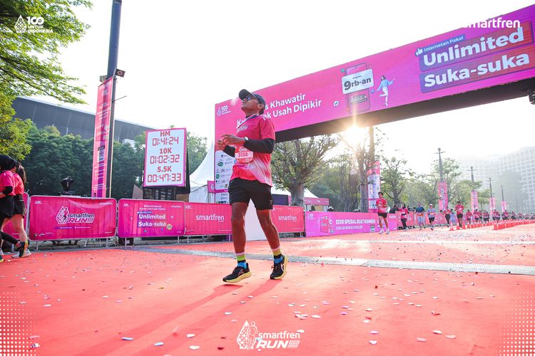 Race photo from Smartfren Run 2025 