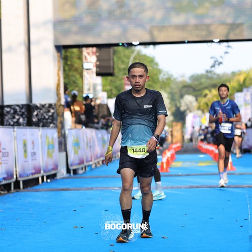 Race photo from BOGORUN 2026