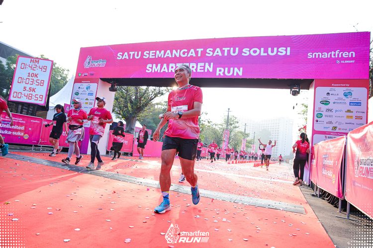 Race photo from Smartfren Run 2025 