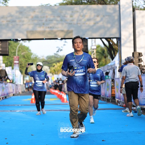 Race photo from BOGORUN 2026