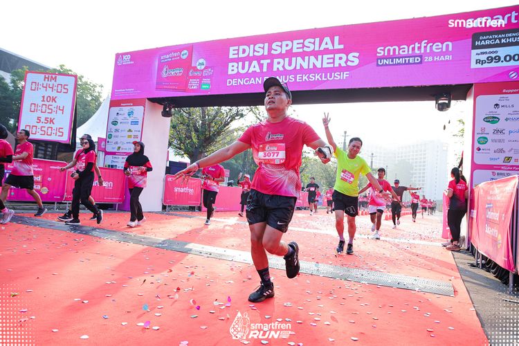 Race photo from Smartfren Run 2025 