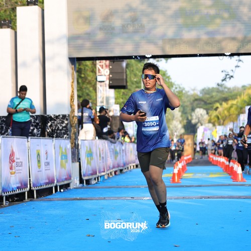 Race photo from BOGORUN 2026