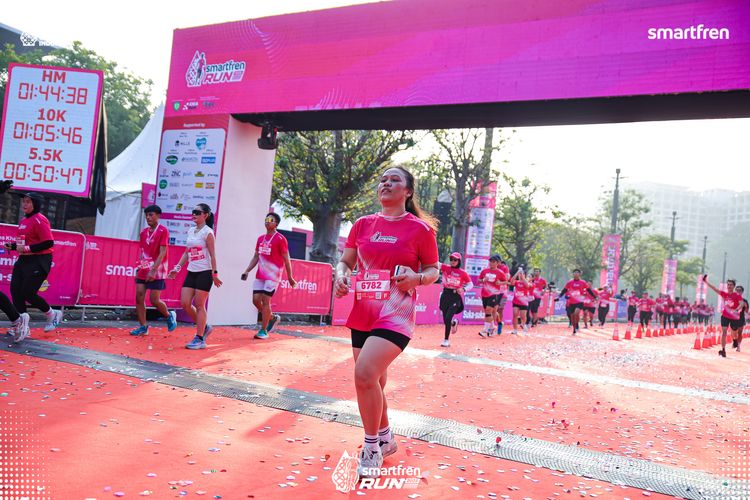 Race photo from Smartfren Run 2025 