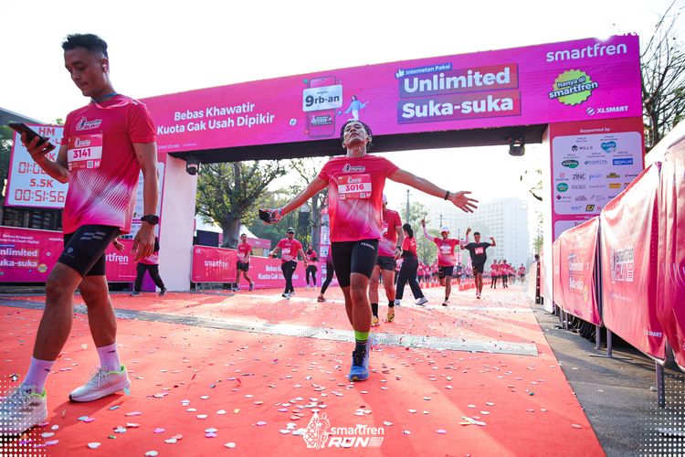 Race photo from Smartfren Run 2025 
